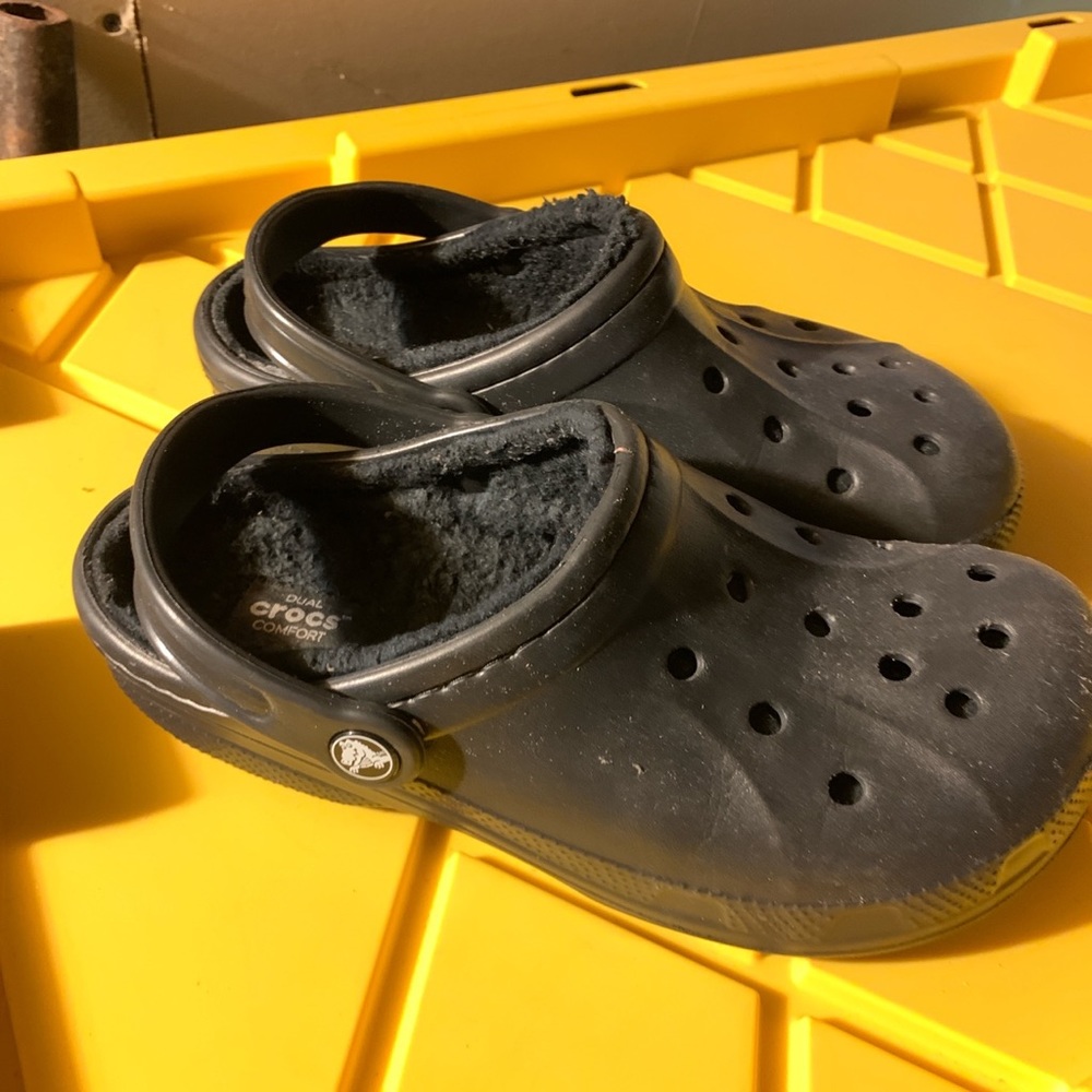 Black Crocs with fur lining